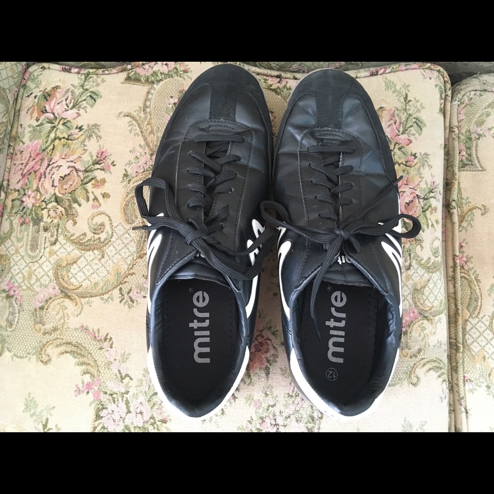 Mitre Athletic Shoes - Picture 3 of 7